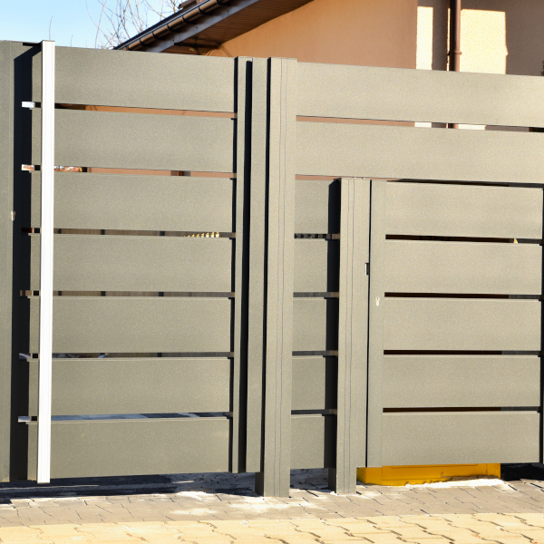 Bogota Series Modular Aluminum Fence