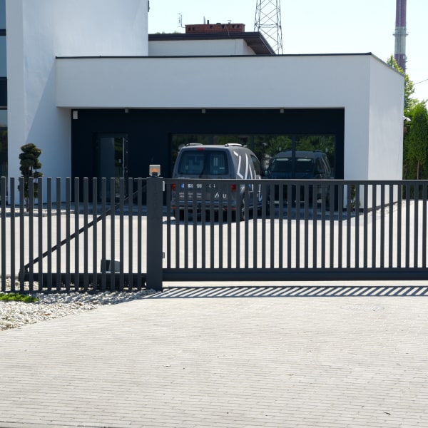 Schiebetor im Rio-Stil - 100% Aluminium