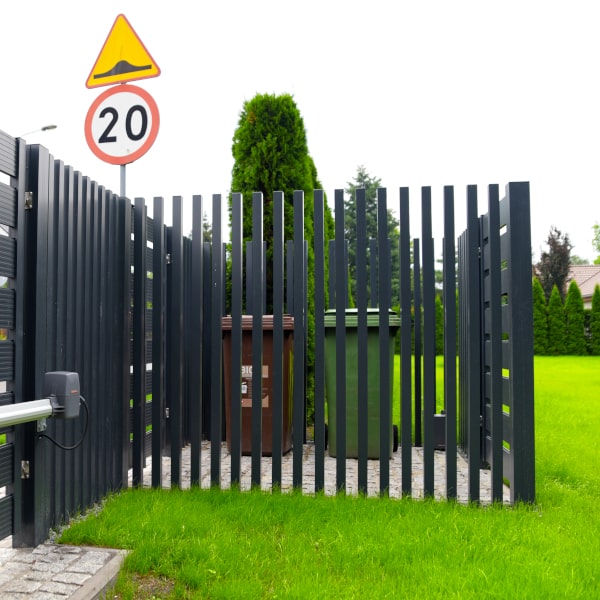 Ogrodzenie aluminiowe Zalu - śmietnik